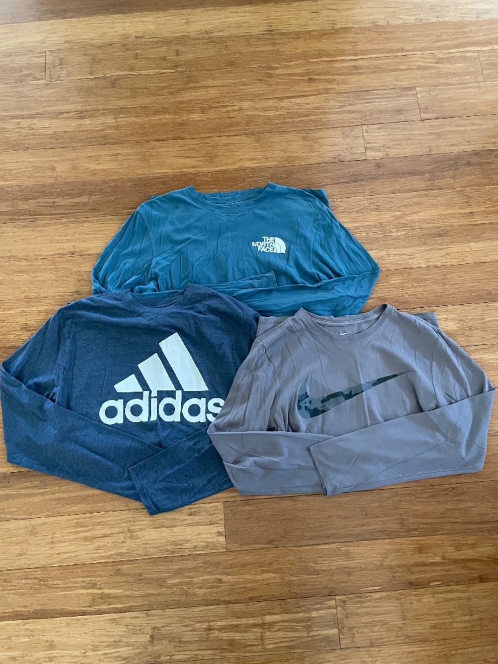 Set of 3 Long Sleeve T-Shirts